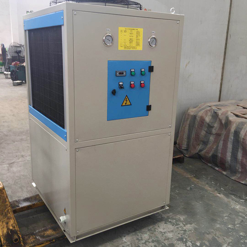 jPA435950G1w9aD8021vILQx1jSVX6Q6.jpg 油冷機選型.JPG